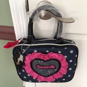 Betsey Johnson Betseyville Train Case